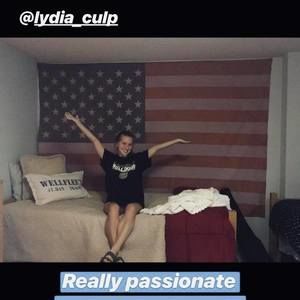 Meet your Posher, Lydia